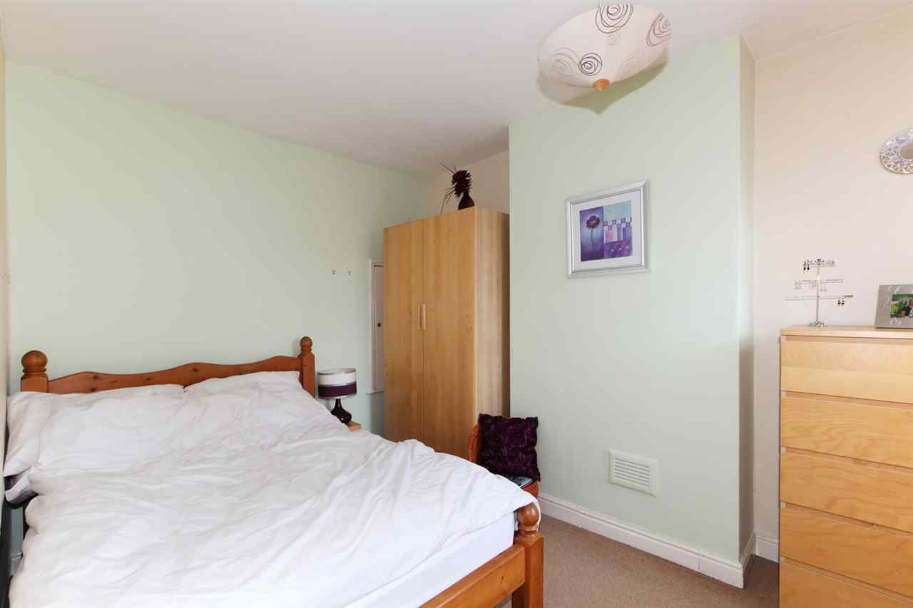 resized-2349823-Bedroom 2.JPG